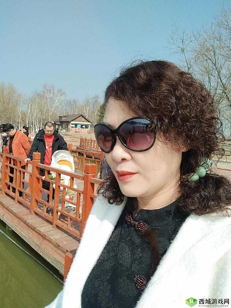 53 岁沈阳老阿姨叫的没谁了：这嗓门真是绝了